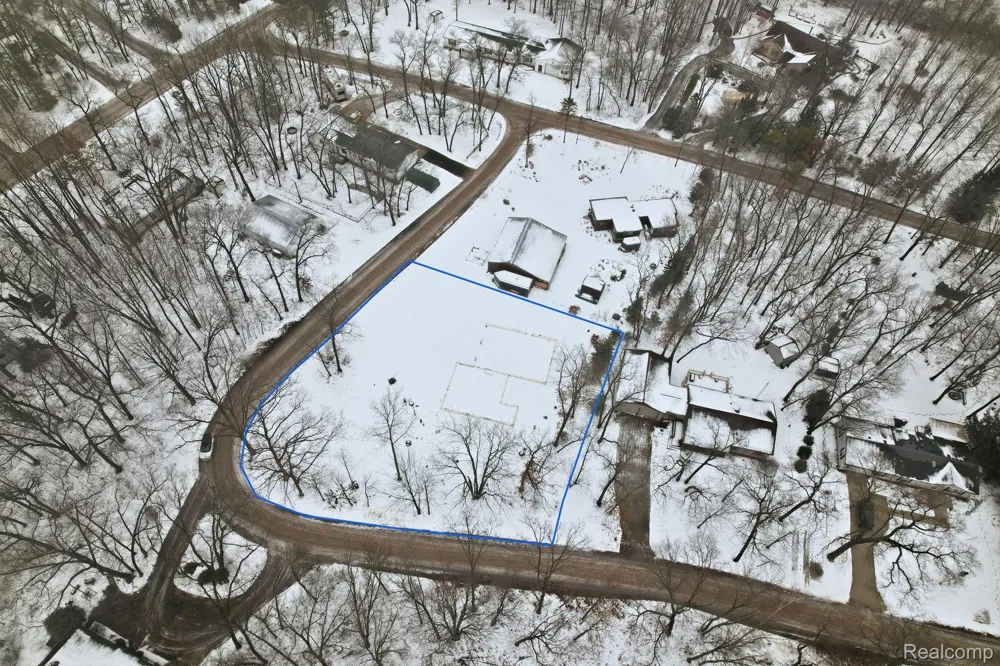 4081 Captains Drive Caseville City, MI 48725