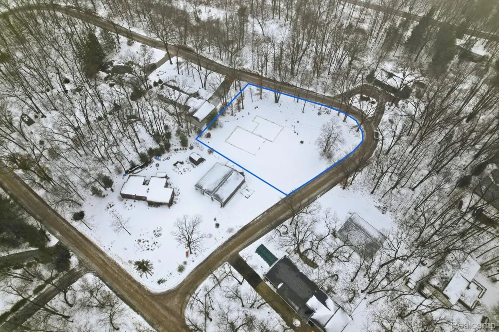 4081 Captains Drive Caseville City, MI 48725