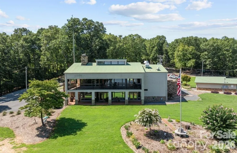 1866 Fairfield Road Mount Gilead, NC 27306