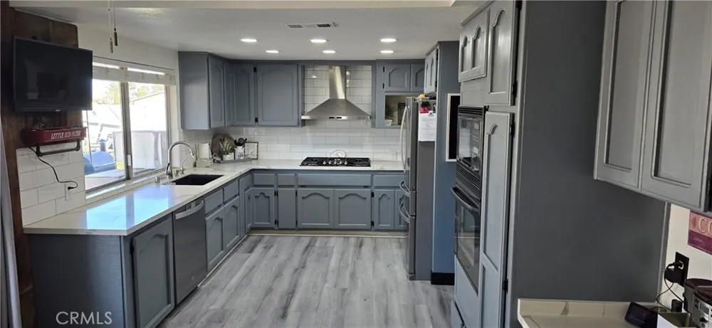 14010 Jicarilla Rd Apple Valley, CA 92307