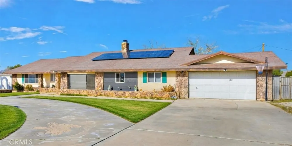 14010 Jicarilla Rd Apple Valley, CA 92307
