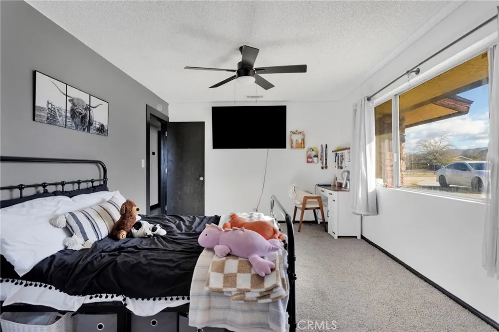 14010 Jicarilla Rd Apple Valley, CA 92307