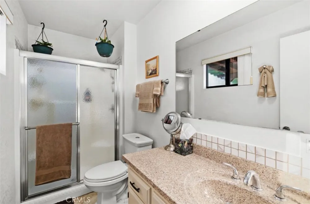 12886 Castle Court Lakeside, CA 92040