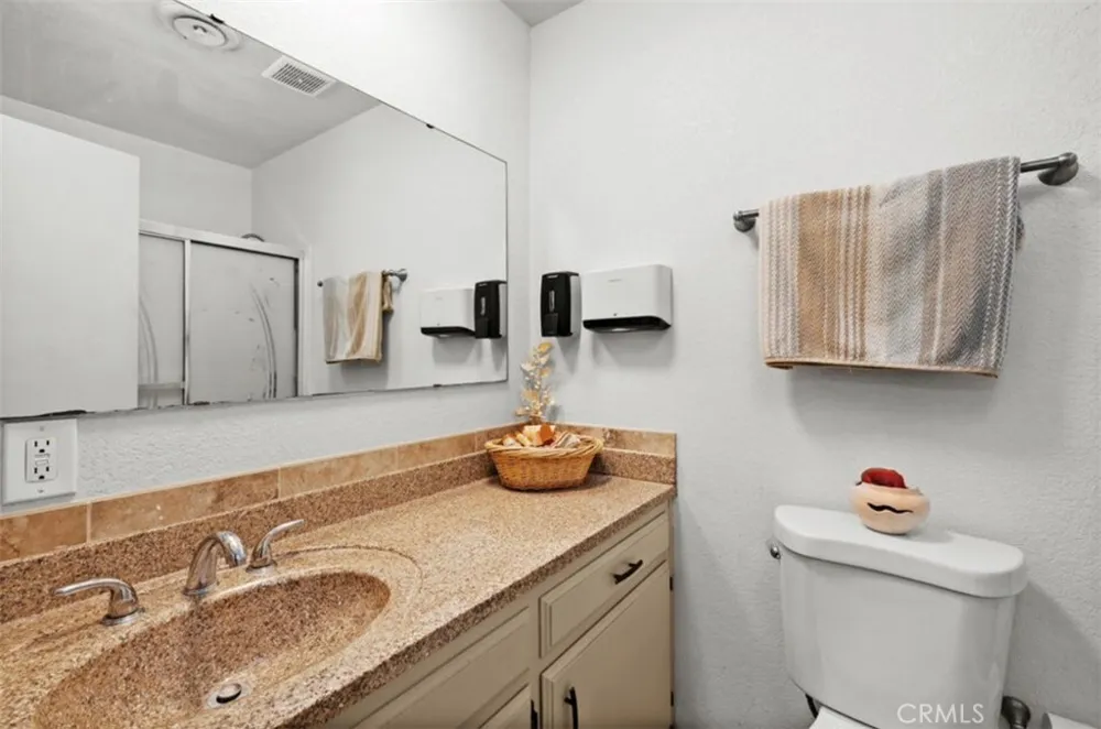 12886 Castle Court Lakeside, CA 92040