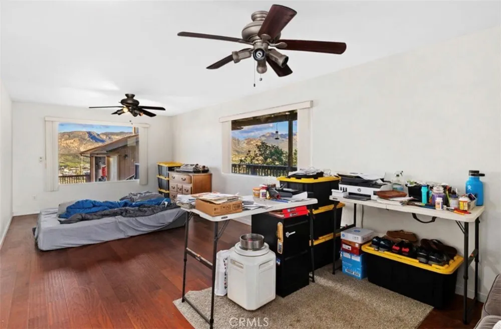 12886 Castle Court Lakeside, CA 92040