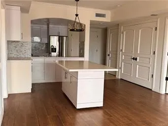 1598 Long Beach Long Beach, CA 90813