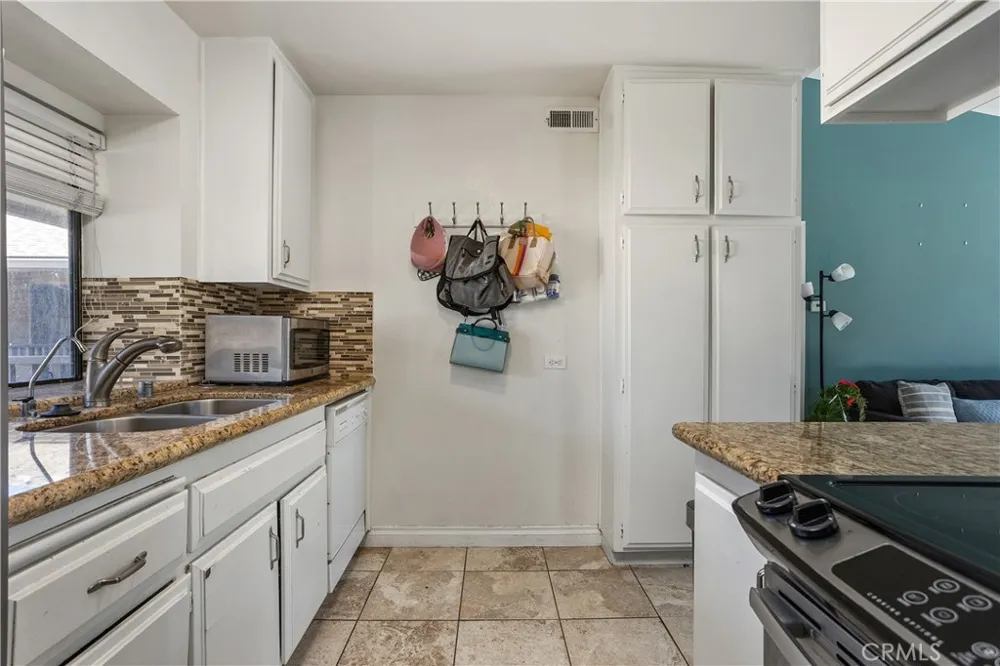 1758 Pala Lake Fallbrook, CA 92028