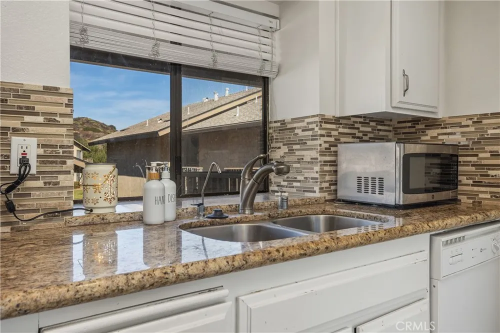 1758 Pala Lake Fallbrook, CA 92028