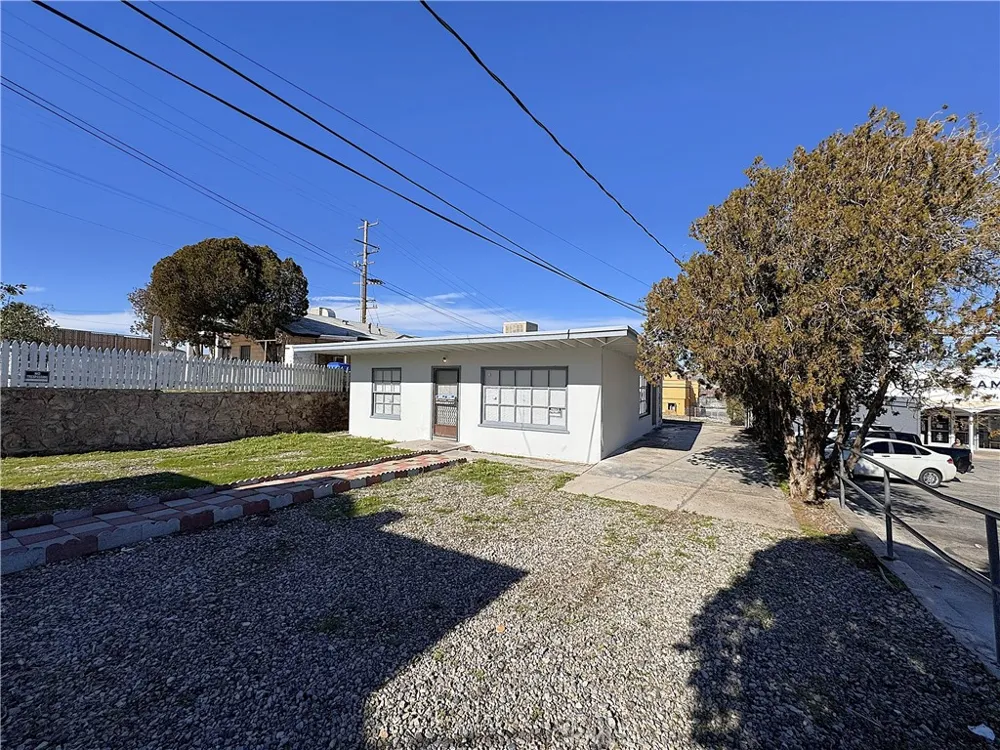 521 E Williams Street Barstow, CA 92311