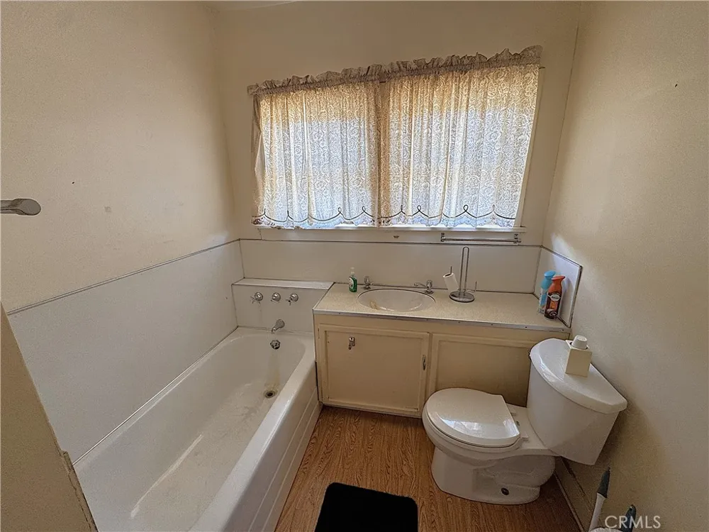 521 E Williams Street Barstow, CA 92311