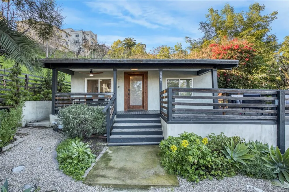 4527 E Rose Hill Los Angeles, CA 90032
