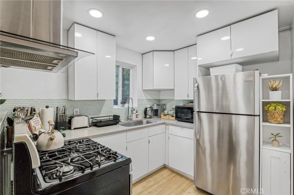 4527 E Rose Hill Los Angeles, CA 90032
