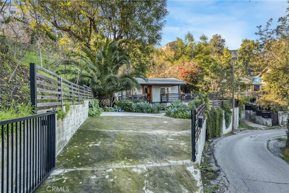 4527 E Rose Hill Los Angeles, CA 90032