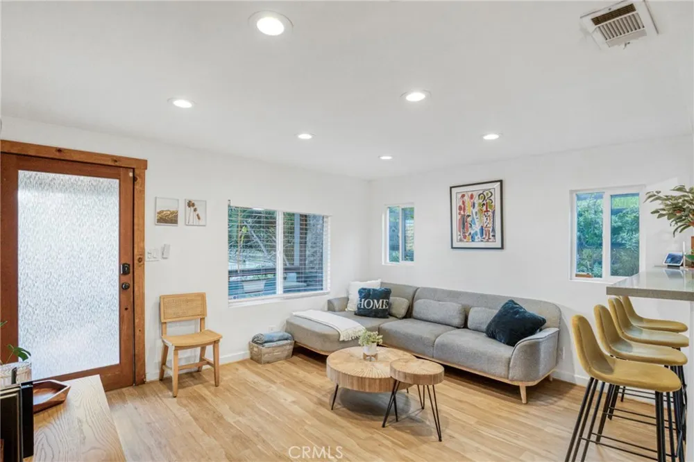 4527 E Rose Hill Los Angeles, CA 90032