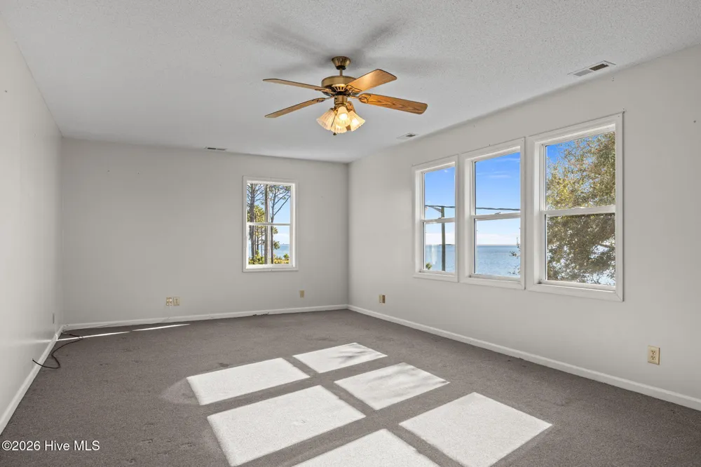 630 Seashore Drive Atlantic, NC 28511