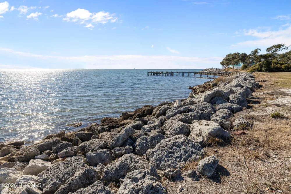 630 Seashore Drive Atlantic, NC 28511