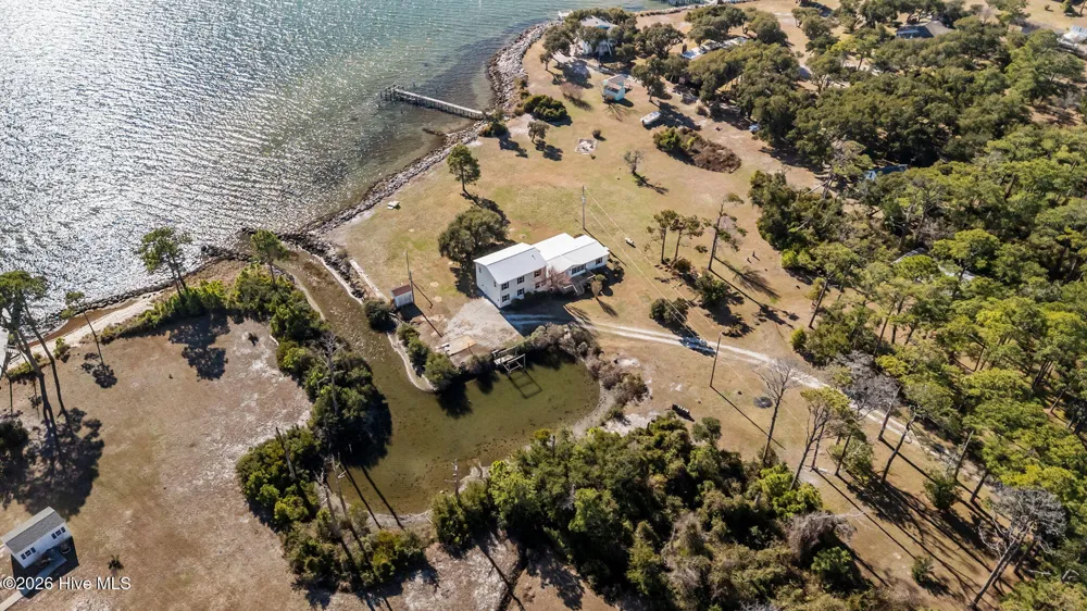 630 Seashore Drive Atlantic, NC 28511