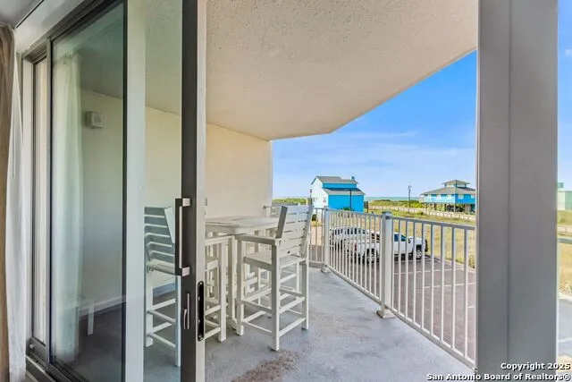 800 Sandcastle Dr #130 Port Aransas, TX 78373