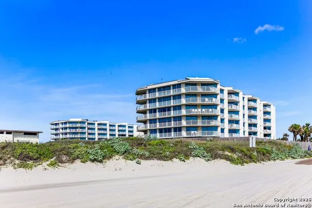 800 Sandcastle Dr #130 Port Aransas, TX 78373