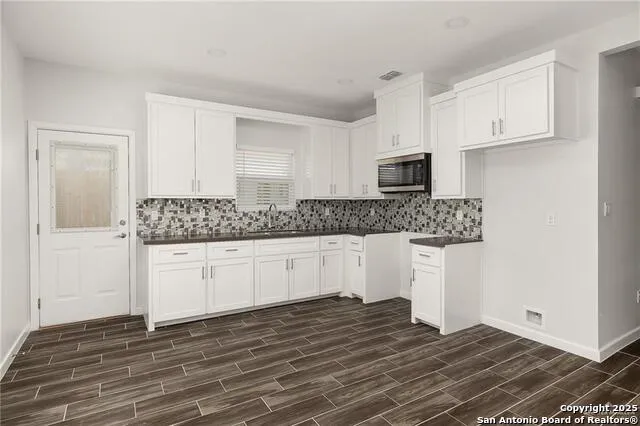 1322 Beverly Avenue Weslaco, TX 78596