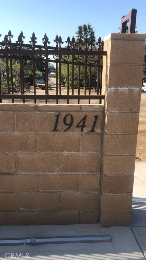 1941 Darby Street San Bernardino, CA 92407