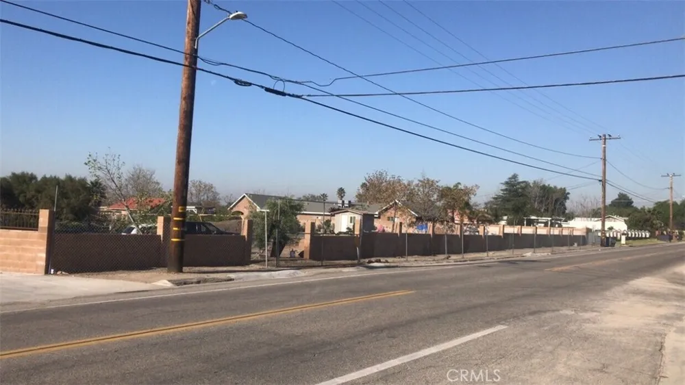 1941 Darby Street San Bernardino, CA 92407