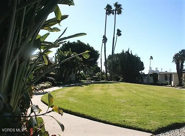 61 Redwood Avenue Ventura, CA 93003