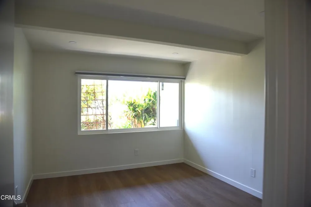 61 Redwood Avenue Ventura, CA 93003