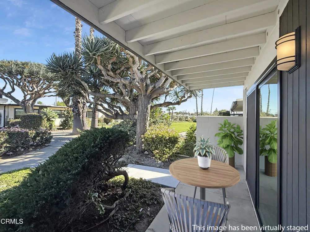 61 Redwood Avenue Ventura, CA 93003