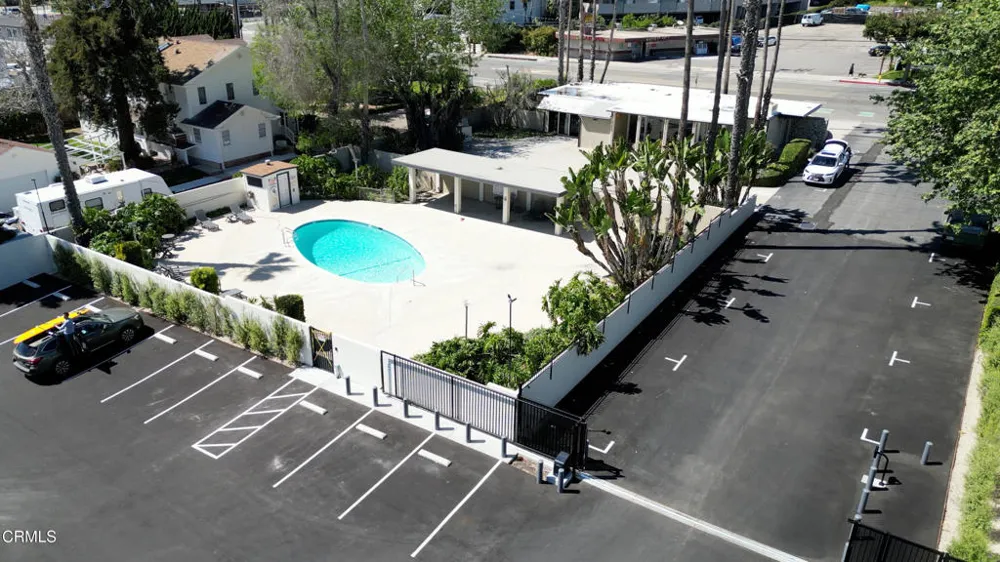 61 Redwood Avenue Ventura, CA 93003