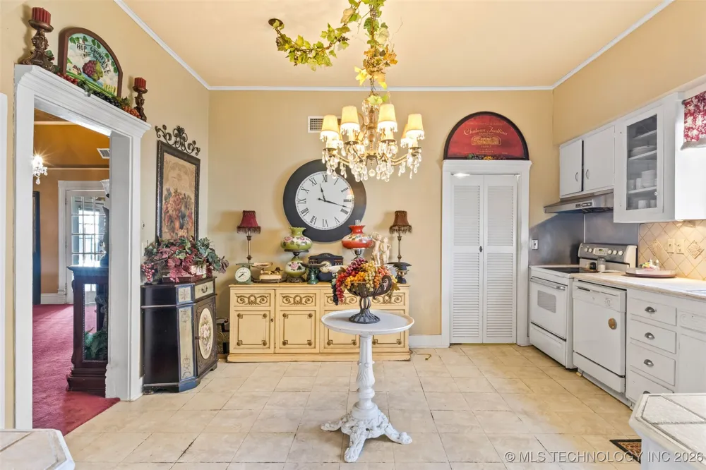 403 Choctaw Avenue Claremore, OK 74017