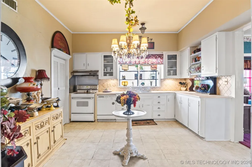 403 Choctaw Avenue Claremore, OK 74017