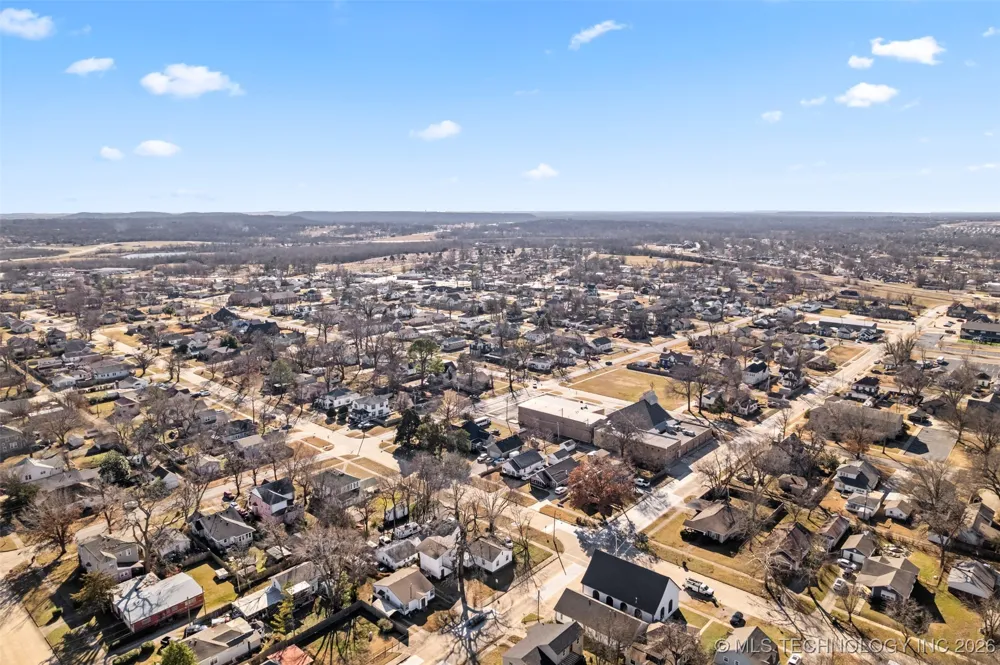 403 Choctaw Avenue Claremore, OK 74017