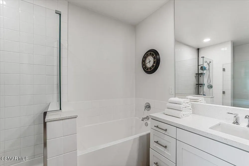 2870 Wagon Wheel Road #203 Oxnard, CA 93036