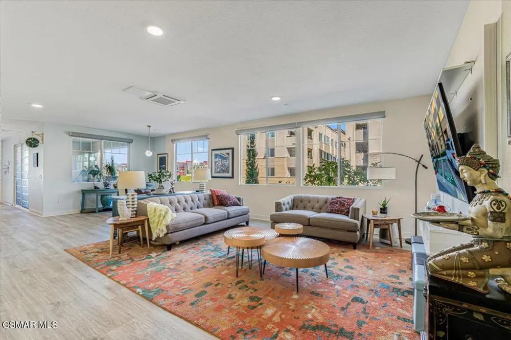2870 Wagon Wheel Road #203 Oxnard, CA 93036