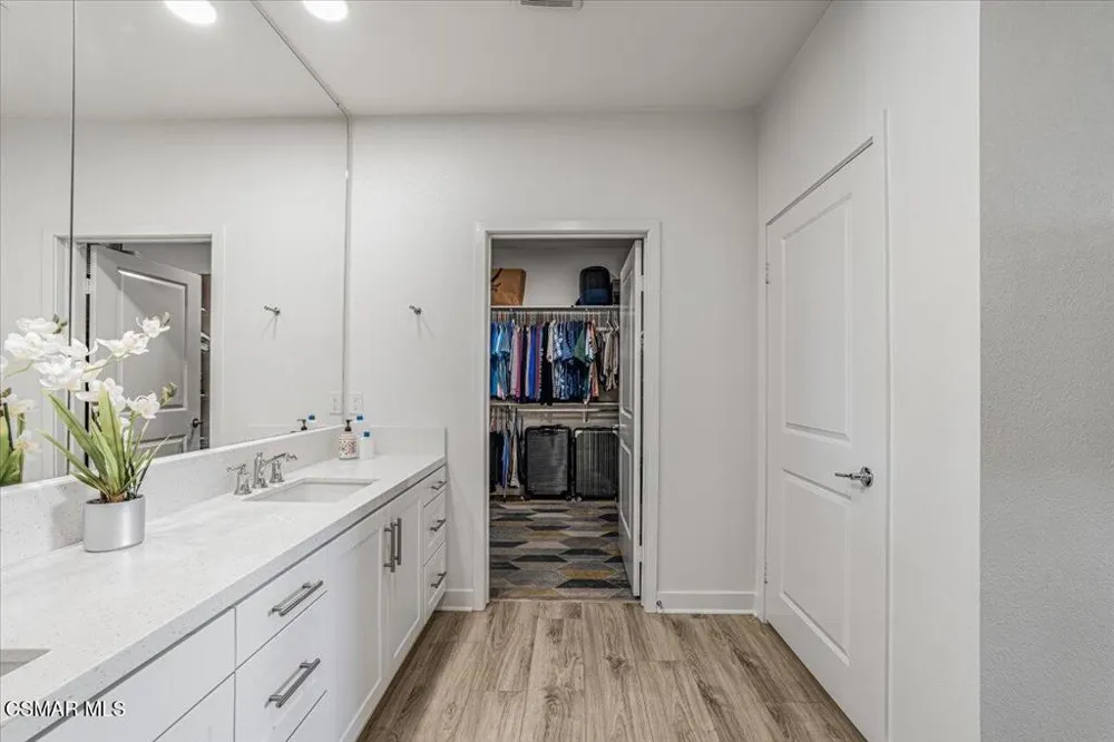 2870 Wagon Wheel Road #203 Oxnard, CA 93036