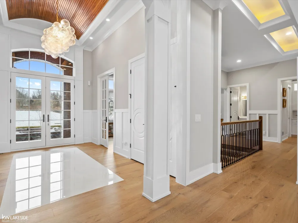 5769 Cotswold Drive Washington Township, MI 48094