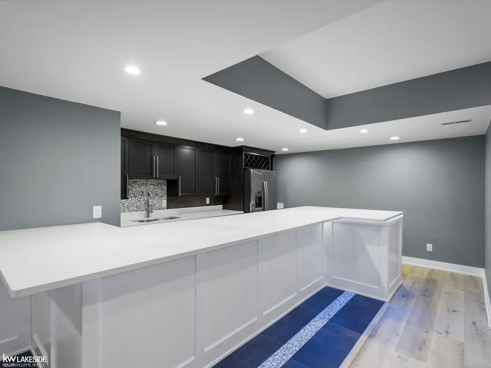 5769 Cotswold Drive Washington Township, MI 48094