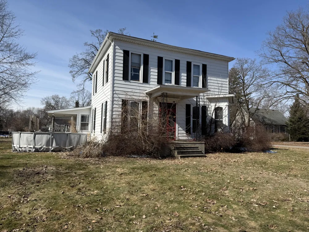 235 Nottawa Street Mendon, MI 49072