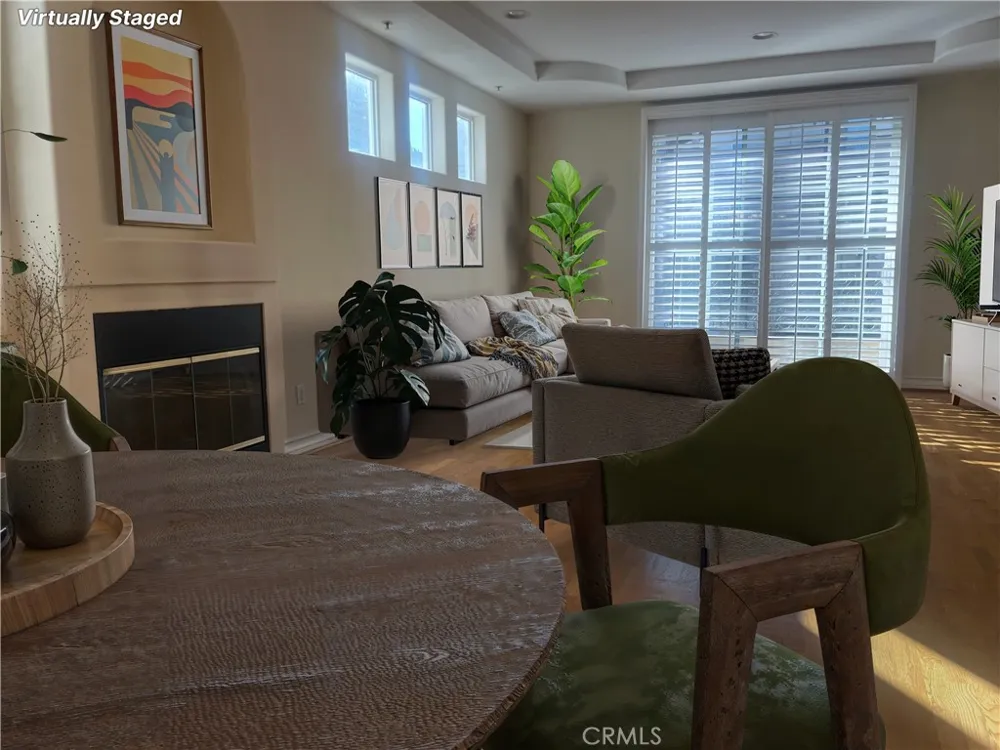 10623 Moorpark Street #1 Toluca Lake, CA 91602