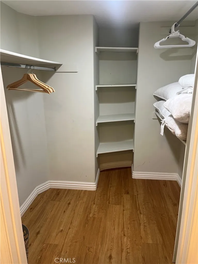 10623 Moorpark Street #1 Toluca Lake, CA 91602
