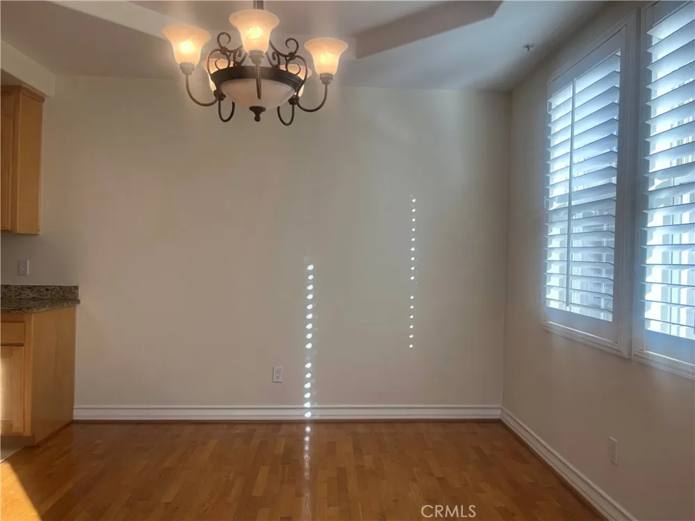 10623 Moorpark Street #1 Toluca Lake, CA 91602