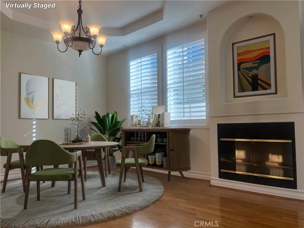 10623 Moorpark Street #1 Toluca Lake, CA 91602