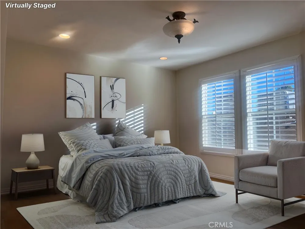 10623 Moorpark Street #1 Toluca Lake, CA 91602