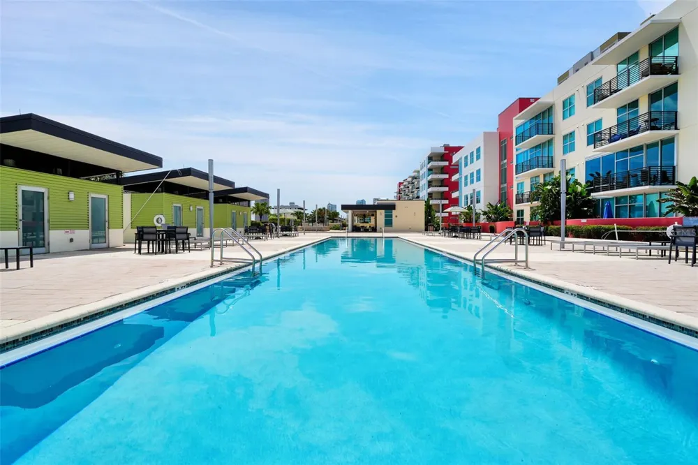 1208 E KENNEDY BOULEVARD #618 Tampa, FL 33602