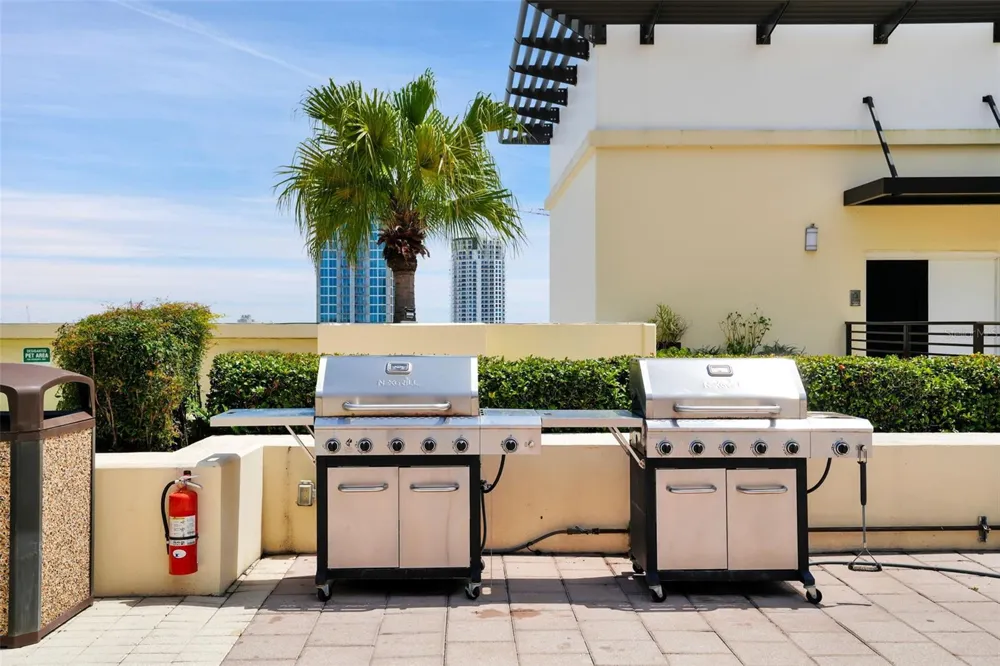 1208 E KENNEDY BOULEVARD #618 Tampa, FL 33602