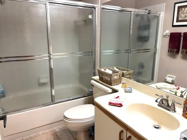 6713 STONE RIVER RD #203 Bradenton, FL 34203