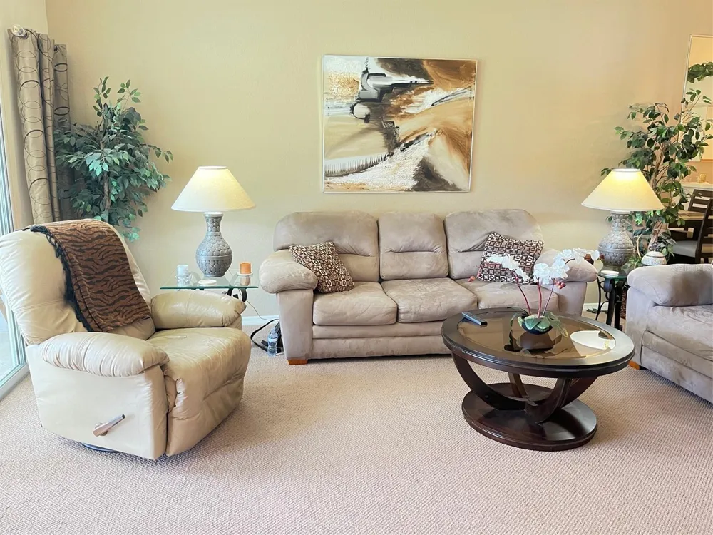 6713 STONE RIVER RD #203 Bradenton, FL 34203
