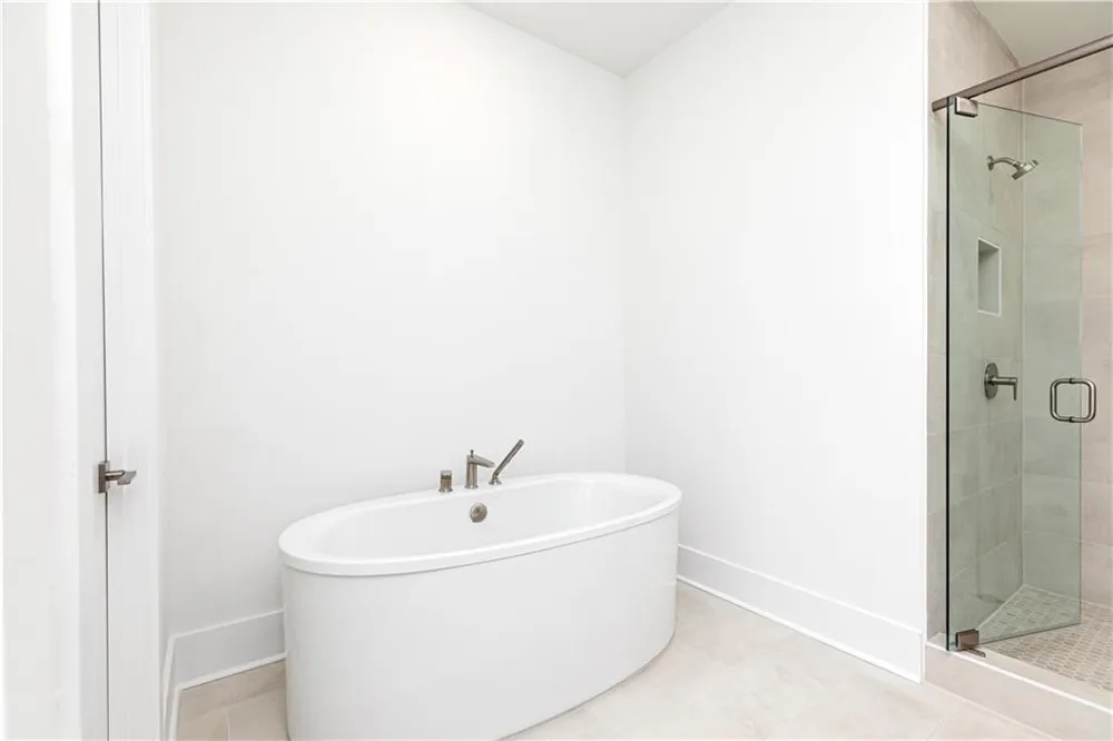 2244 Crestview Drive #35 Brookhaven, GA 30319