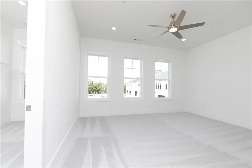 2244 Crestview Drive #35 Brookhaven, GA 30319